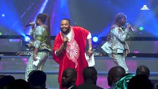 Energetic Praise Medley with Sensational Bamidele [upl. by Safoelc]