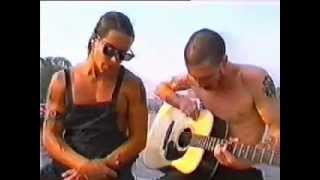 Red Hot Chili Peppers  Under The Bridge Live Acoustic Amsterdam 1991 [upl. by Yruy]