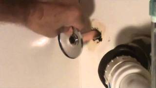 How to install escutcheon trim to a copper plumbing pipe [upl. by Maren694]