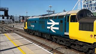 37025 amp 37421 depart Cardiff Central on 3Z12 Driver Trainer 200919 [upl. by Shifrah]