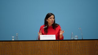 Landespressekonferenz mit dem Berliner Senat am 9 Juni 2020 [upl. by Kym]