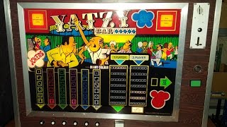 YATZY by Compugame danish manufacturer [upl. by Hennebery18]