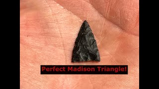 Perfect Madison Arrowhead – Jack’s Reef Corner Notched Point – Mokai jet kayak – Indian Artifacts [upl. by Arbas]