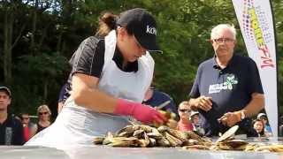 Mussel festival 2015 new guinness world record [upl. by Lichtenfeld]