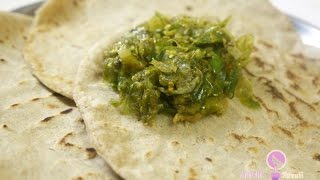 Maharashtrian Thecha महाराष्ट्रीयन ठेचाGreen chilli chutney  Thecha  हिरव्या मिरचीचा ठेचा  खरडा [upl. by Aliakam]