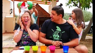 Γίναμε Λούτσα Με Τον Μπαμπά   Watermelon Smash Challenge Parents Edition [upl. by Walt528]