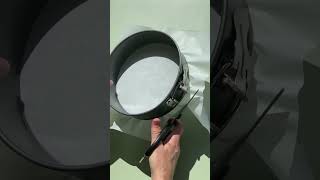 Let us show you this lining hack with a round springform cake pan 🍰 baking hack shorts [upl. by Philcox]