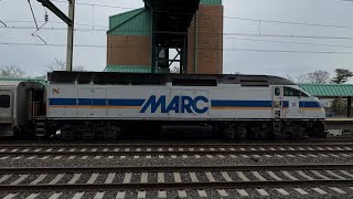 MARC Train 433 at Halethorpe 111424 [upl. by Walton]