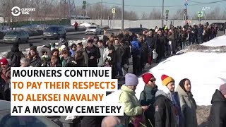 Navalny Mourners In Russia Continue To Pay Respects Despite Police Presence At Moscow Cemetery [upl. by Velda795]