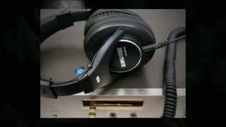 Shure SRH240A Professional Quality Headphones [upl. by Aicatsue108]