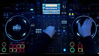 Pioneer DJ XDJXZ Tips amp Tricks  Lazer Echo [upl. by Mahgirb]