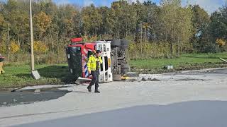 Brandweerauto crasht in Dordrecht [upl. by Rheba]