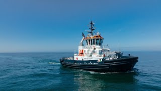 Hydrotug 1 de allereerste sleepboot op waterstof [upl. by Assiram]