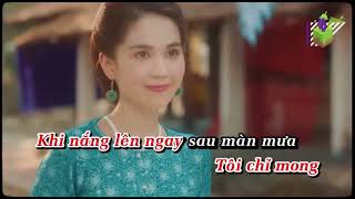 Chi Pu  Cung Đàn Vỡ Đôi Karaoke Tone Nam [upl. by Sitnalta]