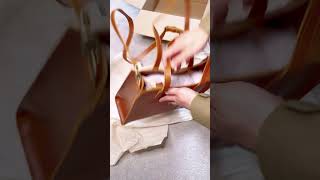 Portland Leather Large Lola Zipper Crossbody Tote  Bag Unboxing amp First Impression Review [upl. by Ybor]