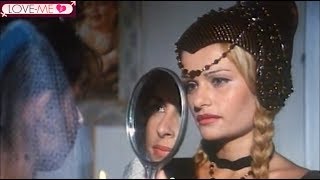 Sarah Young Mora e Rossana Doll Bionda  Film su Lucrezia Borgia  Scene Selezionate [upl. by Faxen]