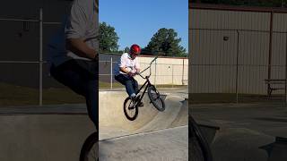 BMX TRICKS half bars 🔥🔥 bmxisfun bmxpark bmx bmxrace bmxtrack bmxshow bmxbike tricks [upl. by Luamaj]