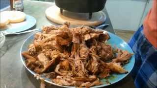 Dutch Oven Pulled Pork Rezept BBQ Deutsch Anleitung Dopf Feuertopf [upl. by Aseen323]