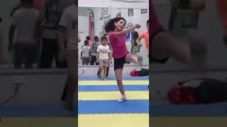 Su primer día de Taekwondo vloggerlife contenido [upl. by Micaela397]