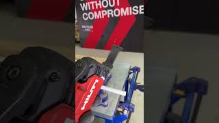 Multitool Hilti en action [upl. by Ennaitak]