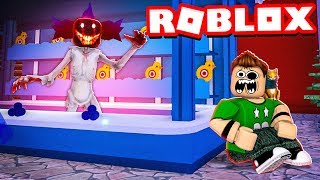 SOBREVIVE al MONSTRUO de la FERIA en ROBLOX   Roblox Camping parte 35 [upl. by Myra48]