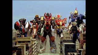 Run Ziggy Run  Megazord Fight E28  RPM  Power Rangers Official [upl. by Aihsenad]