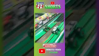 monsterjam toys monstertruckrace Thunder raginsteel 🆚️ reptoid [upl. by Kasper86]