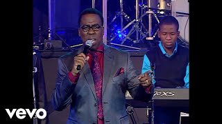 Jabu Hlongwane  Nguye Medley Live at Theatre on the Tracks Midrand 2011 [upl. by Drusus]