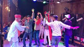 Banni Thane Levne Ne Aayo Dance  Dhol Gera baje Dungar Me Dance  Boys Wedding Dance dance dj [upl. by Baram]