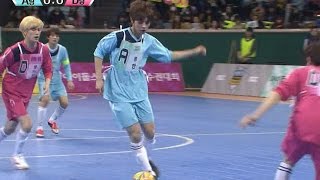 【TVPP】LuhanEXO  Futsal Semifinal Luhan Goal 루한엑소  풋살 루한 골  2014 Idol Star Championships [upl. by Atteynad]