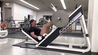 名器Icarian angled leg press を楽しむ [upl. by Hubble294]