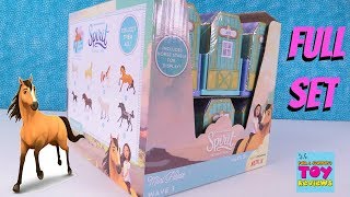 Spirit Riding Free Horse Stable Blind Bags Dreamworks Show Opening  PSToyReviews [upl. by Adnaluy]