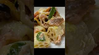 insalata di pasta con ricotta salmone summer song music food love beach dance perte baking [upl. by Ahtanamas]