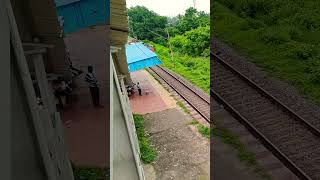 Ek Aisa Train Jo Bina Ruke Chalti Hai 500 KM Distance shorts train ytshorts [upl. by Cichocki]