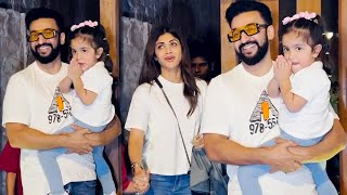 Shilpa Shetty Cute Daughter Samisha Shetty Shows Her Sanskar To Media [upl. by Pablo]