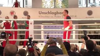 Pressetraining Klitschko vs Pulev vs Shannon Briggs [upl. by Lamee168]