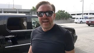 X17 EXCLUSIVE  Ricky Gervais Says Tina Fey And Amy Poehler Cosby Jokes Were Great [upl. by Arodnap]