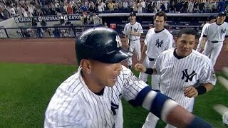 Yanks win as Castillo drops popup [upl. by Ilka244]