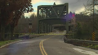 Structurally deficient Allentown bridge in Tukwila closed indefinitely after semitruck loses load [upl. by Amelia]