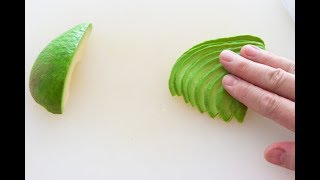 How to fan an avocado like a PRO [upl. by Nayrda]