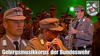 Gebirgsmusikkorps der Bundeswehr Mir sein die KaiserjägerBayrischer DefiliermarschHeidecksburg [upl. by Conal]