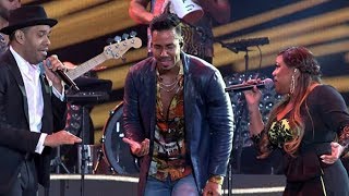 Añoz Luz  Romeo Santos Monchy amp Alexandra  MetLifeStadium 2019 [upl. by Nylesoy]