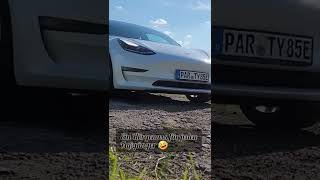 Der Tesla ist kaputt Querlenker knarzt und muss getauscht oder instand gesetzt werden [upl. by Ecyob563]