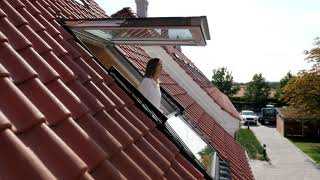 Как работает окнобалкон VELUX Cabrio [upl. by Mildrid]