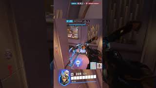 WE WERE HAVING A DUEL WINSTON DO YOU MIND 🤬 shorts overwatch mercy overwatch2 [upl. by Japha]