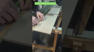 Schmale Furnier Streifen schneiden mit der TS 60 von Festool carpentry woodworking festool wood [upl. by Nnahtebazile524]