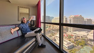 Inside the FLAMINGO the CHEAPEST hotel on the Las Vegas Strip💰 [upl. by Nepean]