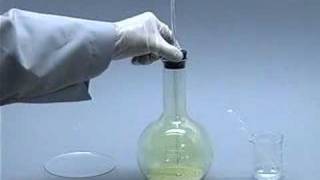 Reaction of Sodium with Chlorine [upl. by Fuchs]