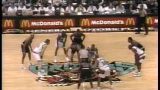 MICHAEL JORDAN 29 pts 19 pts in last 6 minutes vs Vancouver Grizzlies 19951130 [upl. by Kirenoj]