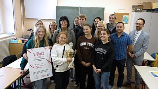 PUNKTum Martin Luther Gymnasium Eisleben machte ersten Platz bei Laufveranstaltung [upl. by Anitsuj]